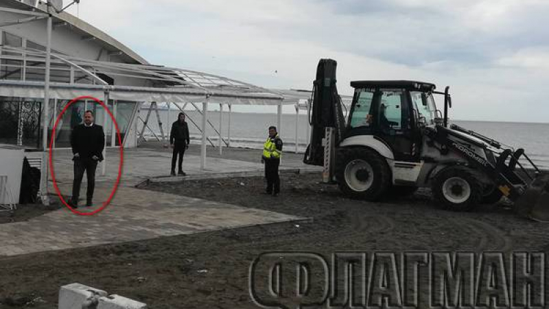 Багери захапаха култово заведение на Северния плаж в Бургас (СНИМКИ)