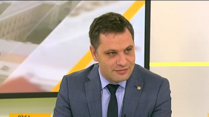 Депутат от ВМРО посочи ще се разберат ли Сидеров и Симеонов