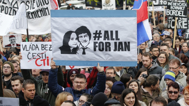 65 хил. словаци отново на протест 