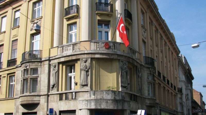 Атакуваха турското посолство в Дания