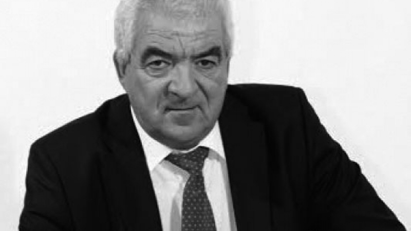 Тъжна вест: Издъхна Александър Краваров - бившият кмет на Банско
