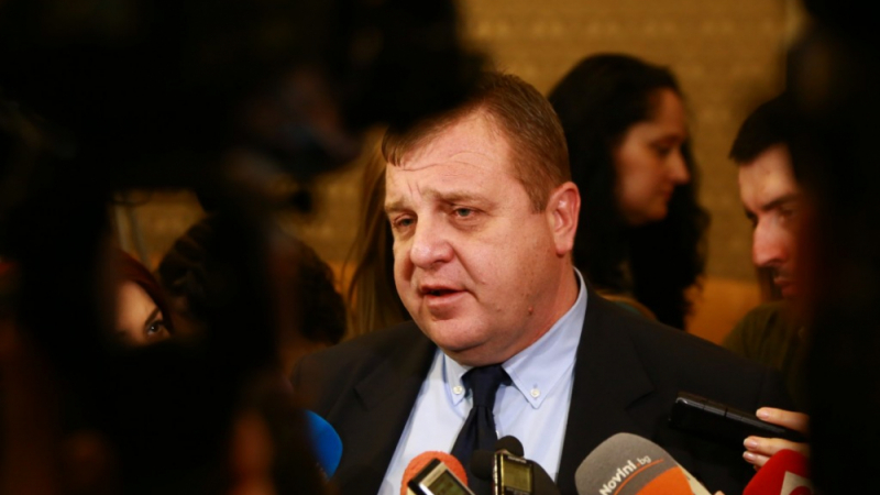 Каракачанов защити министрите в оставка! Трябва да се изчакат резултатите от трагедията край Своге