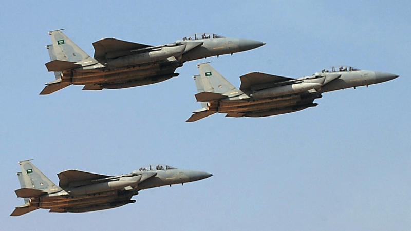ВВС на Саудитска Арабия са прихванали ракета