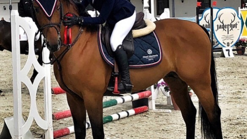 Александра Арабаджиева решително се завръща в конния спорт, подготвя и втора самостоятелна благотворителна инициатива