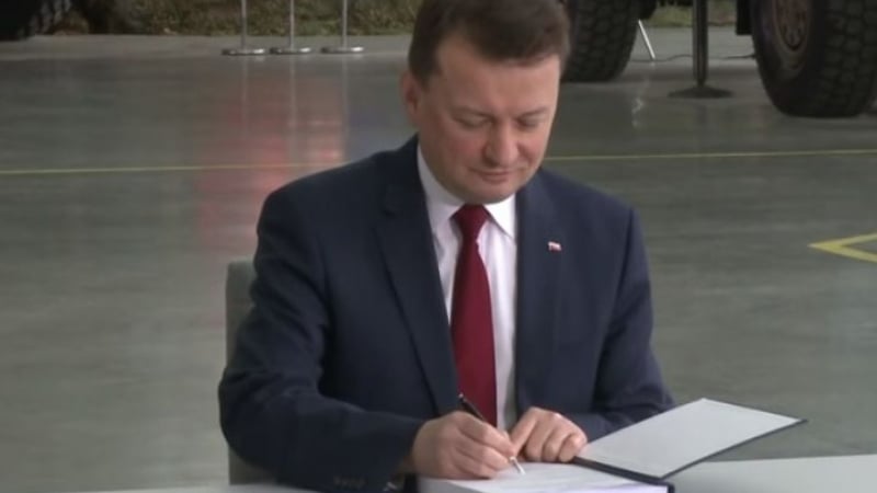 Полша подписа най-голямата сделка със САЩ за оръжие в историята си – сумата е колосална (ВИДЕО)