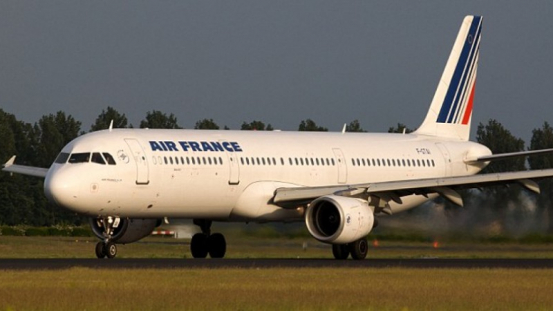 Стачка ще блокира полетите на "Ер Франс"