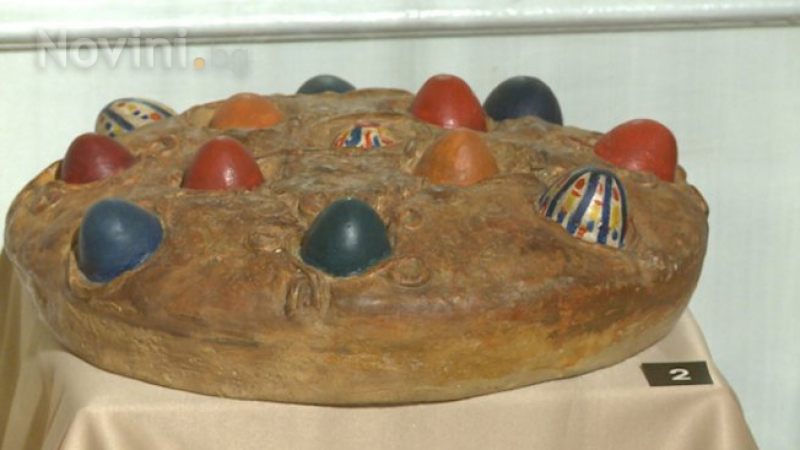 Яйцето и обредният хляб - символите на Великден. Вижте каква е силата им