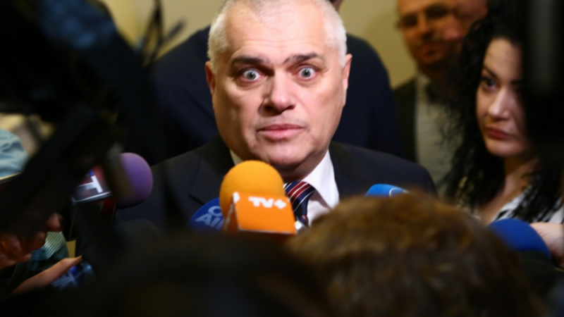Първи думи на Валентин Радев след решенията за министерски рокади