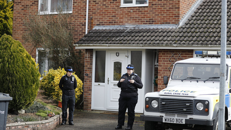 Daily Mail: Събарят къщата на Скрипал, а също бара и ресторанта, в които той бе с дъщеря си в деня на отравянето