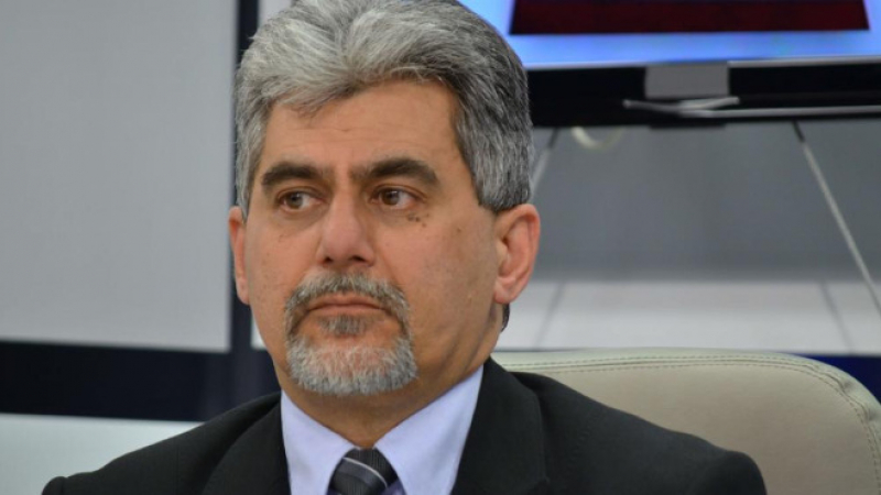 Уволнен депутат от ВМРО се изфука, че...