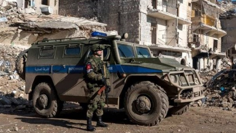 Разгромени: Джихадистите от „Джейш ал-Ислам“ предават тежките си оръжия на руска военна полиция в Дума