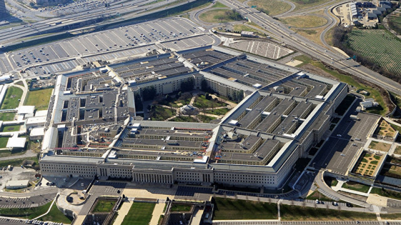 Пентагонът изясни дали САЩ са свързани с удара срещу сирийската база "Шайрат"