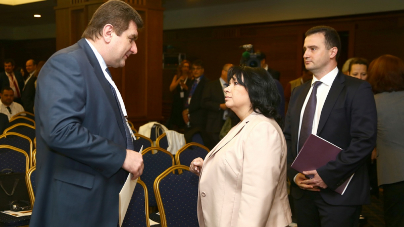На важна конференция в София обявиха кое е основното предизвикателство пред рафиниращата индустрия (СНИМКИ)