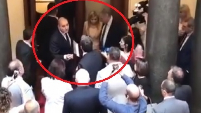 БЛИЦ TV: Мощен скандал между ГЕРБ и БСП на входа на парламента!