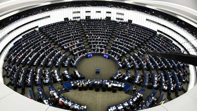 Зукърбърг не се яви на изслушване в Европарламента