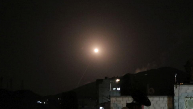 Руски експерти: От 105 изстреляни ракети само 22 са ударили обекти в Сирия