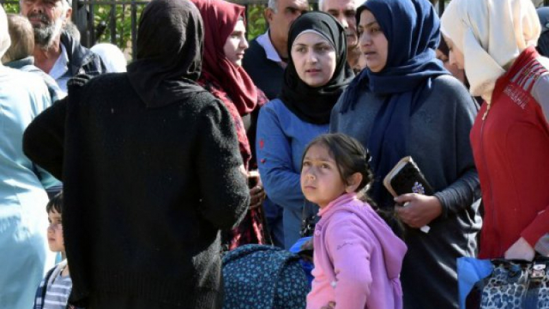 Гърция изнемогва от сирийци и иракчани