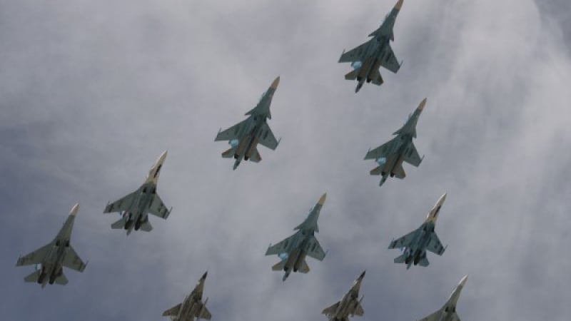 AMN: Руската авиация разбила подземна база на екстремистите в Хама  