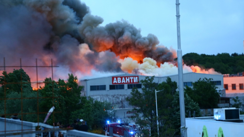 Само в БЛИЦ! Пожарът за 4 млн. лева в "Аванти" - зловещо предупреждение към бизнесдамата Попова!