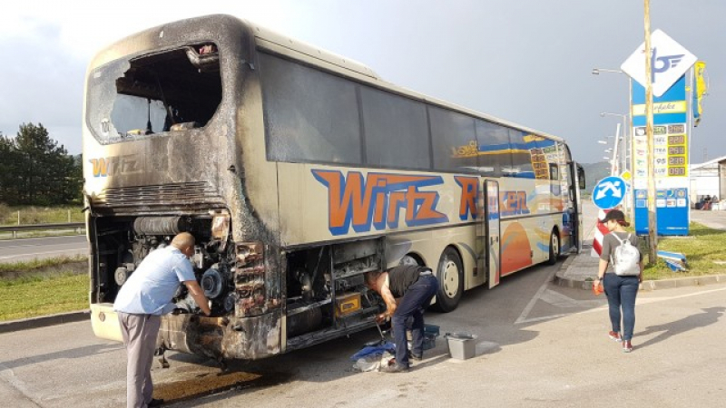 Стана ясна причината за запалването на туристическия автобус на "Хемус"