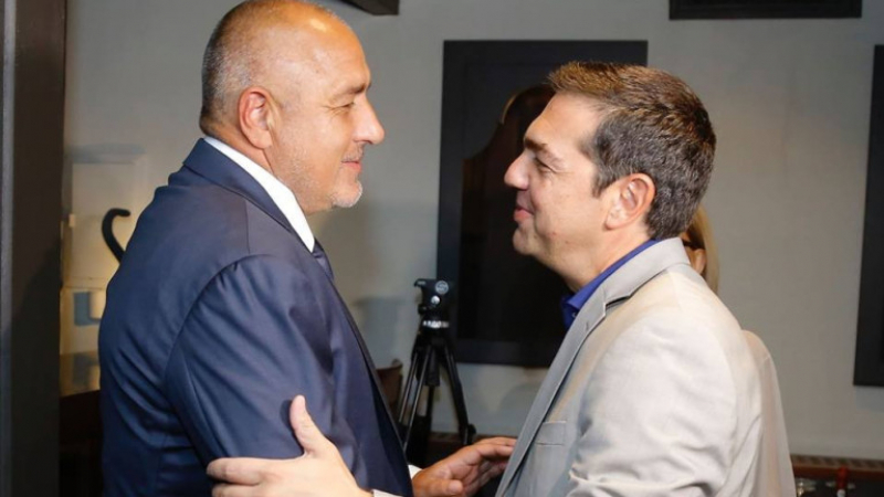 Ципрас потвърди пред Борисов по телефона, че ще пристигне за ключовата среща в София