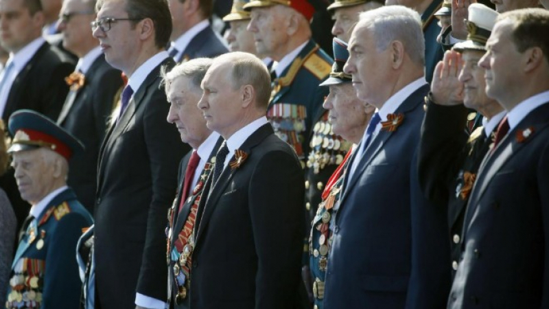 Путин за 9 май: Русия няма да позволи пренаписване на историята