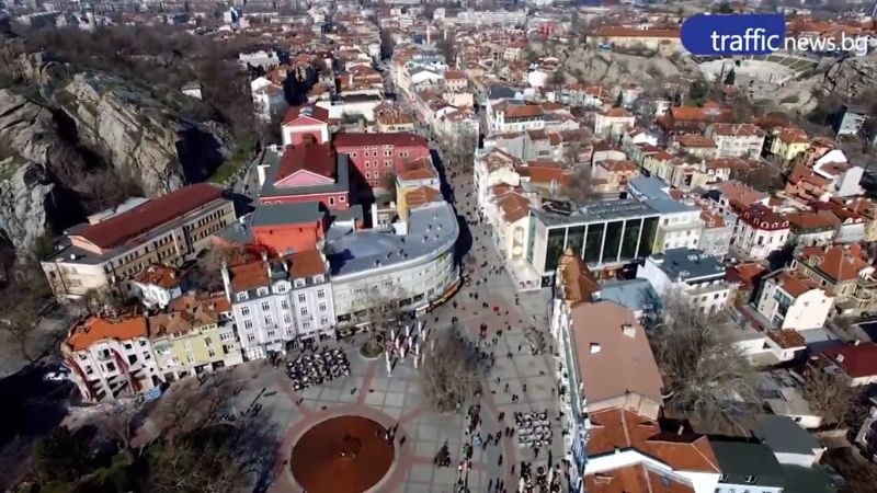 Кметът на Пловдив пропищя: Нов вид просяци заливат града! Идентифицирането им е трудно (ВИДЕО)