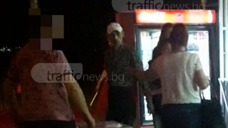 Екшън в Пловдив! Пиян мъж с нож нападна персонал на дюнерджийница (СНИМКИ)
