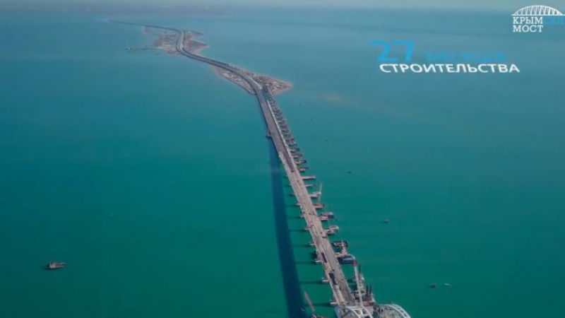 Откриват най-дългия мост в Русия, който води към Крим, с половин година по-рано (ВИДЕО)