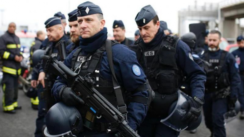 Арестуваха българин във Франция по подозрения в тероризъм