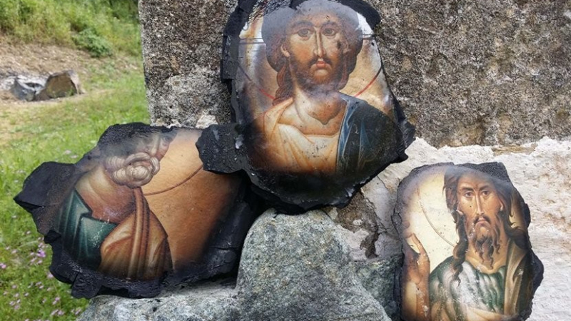 Чудо в Сърбия: Цял манастир изгоря, лицата на светиите са непокътнати (СНИМКИ)