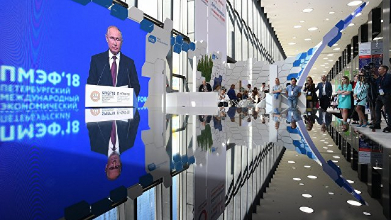 Путин обяви кога ще се оттегли от властта, световни лидери с ключови коментари на международния форум в Санкт Петербург