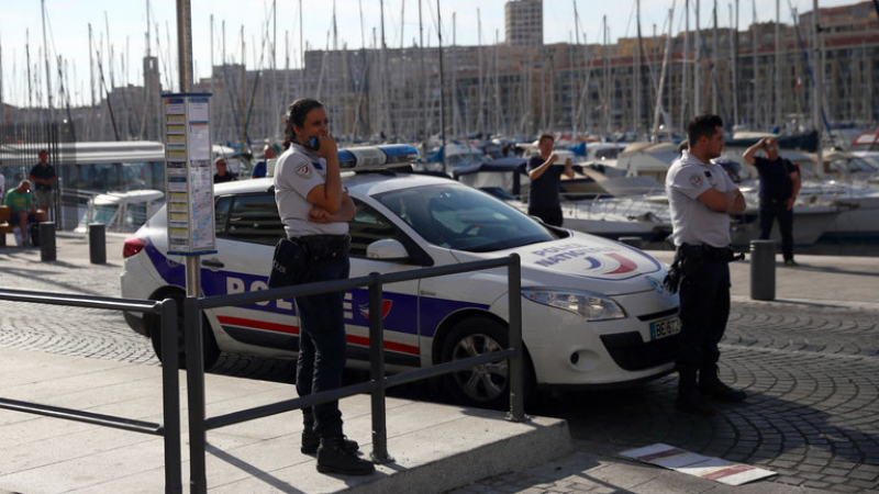 Мафията разчиства сметки в Марсилия! Нови два трупа след разстрел