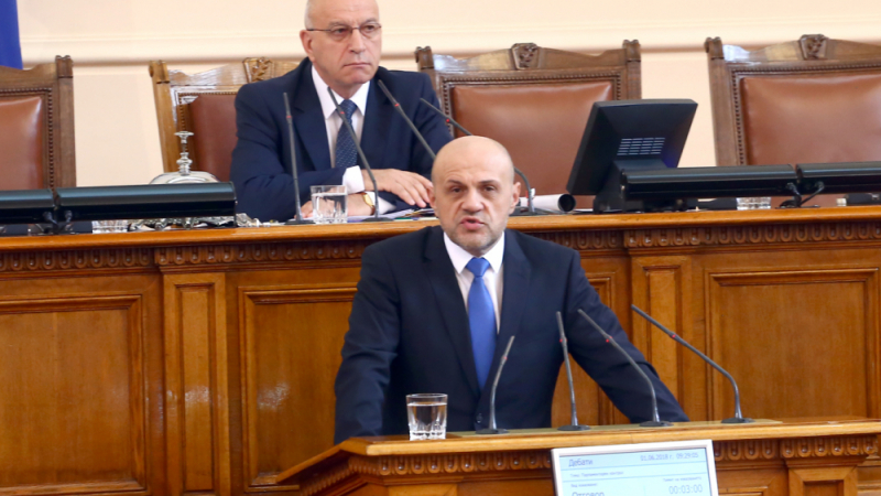 Томислав Дончев: 12 000 чиновници са ангажирани с интеграцията на циганите 