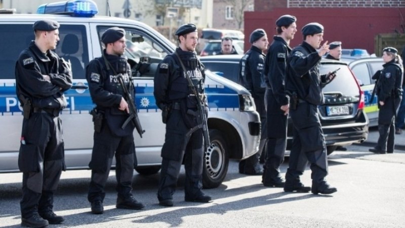 Музикален фестивал в Германия завърши със сблъсъци и масови арести 