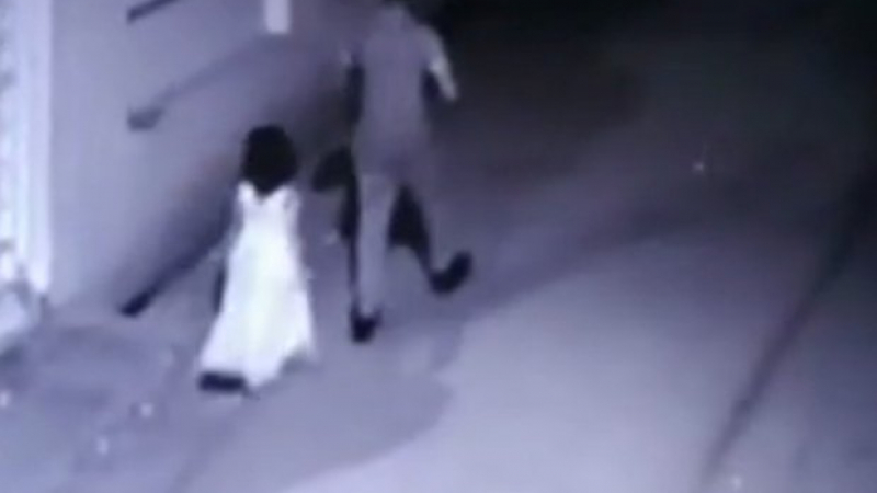 Ужасяващи КАДРИ: Отвеждат 6-годишна шаферка на сватба, за да я изнасилят и убият 
