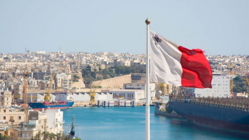 Малта отказа да поеме отговорността за отпратения от Италия нов кораб с мигранти
