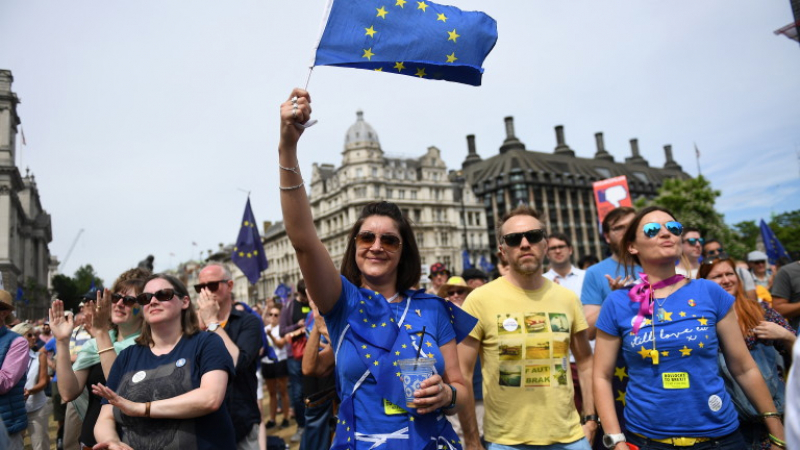 В Лондон е напечено: 100 хиляди души роптаят срещу Брекзит