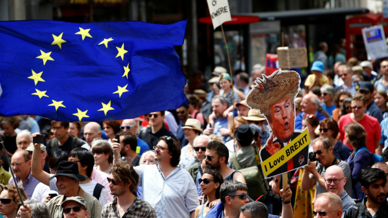 The Independent: Десетки хиляди протестираха с искане на нов референдум за Брекзит