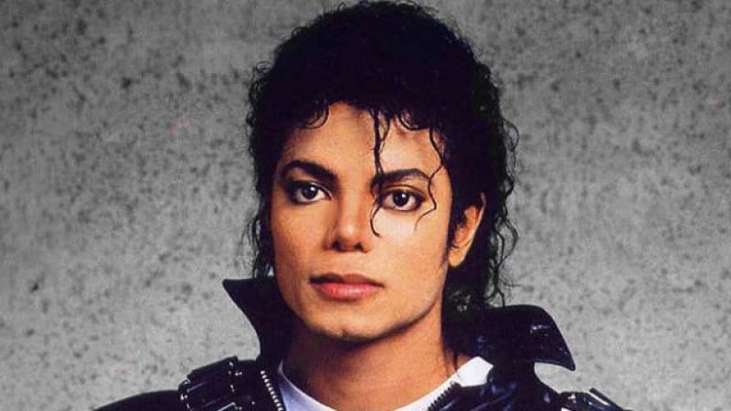 Фенове намериха доказателство, че Майкъл Джексън е жив (ВИДЕО)