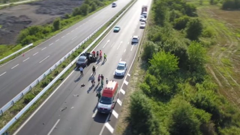 Страшна катастрофа затвори пътя Стара Загора-Димитровград! Българин загина при удар с румънска кола