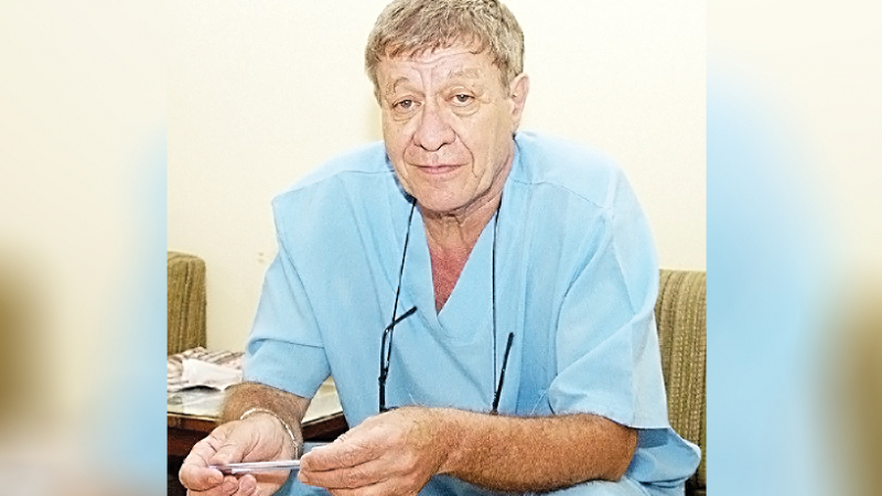 Д-р Петко Загорчев бие аларма: От цял свят пристигат „лечители”, но...