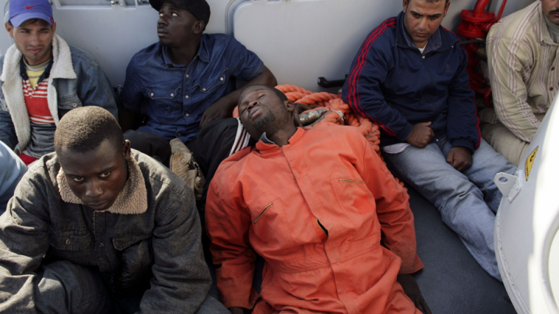 Мигрантите си намериха нов път към Европа, още по-далече от България