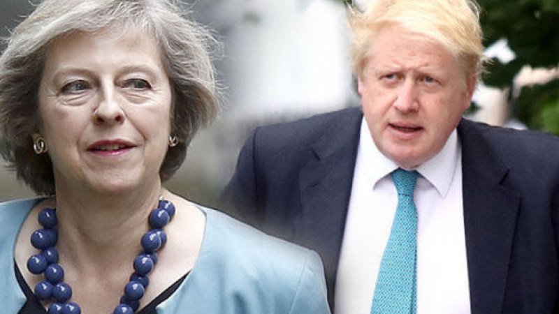 Борис Джонсън се отказва от надеждите си да смени Мей като премиер