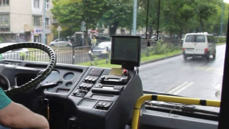 Неправоспособен и подпийнал шофьор на рейс направи голяма беля в Пловдив 