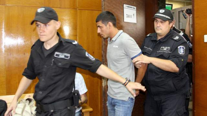 От последните минути: Съдът взе важно решение, свързано с молодвеца, взривил банкомат в Пловдив 