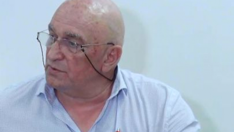 Извънредно! Шефът на БАБХ обясни какво ще се случи от понеделник в България заради чумата и дали ще хвърли оставка