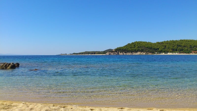Секира: Без ядене и пиене на гръцките плажове
