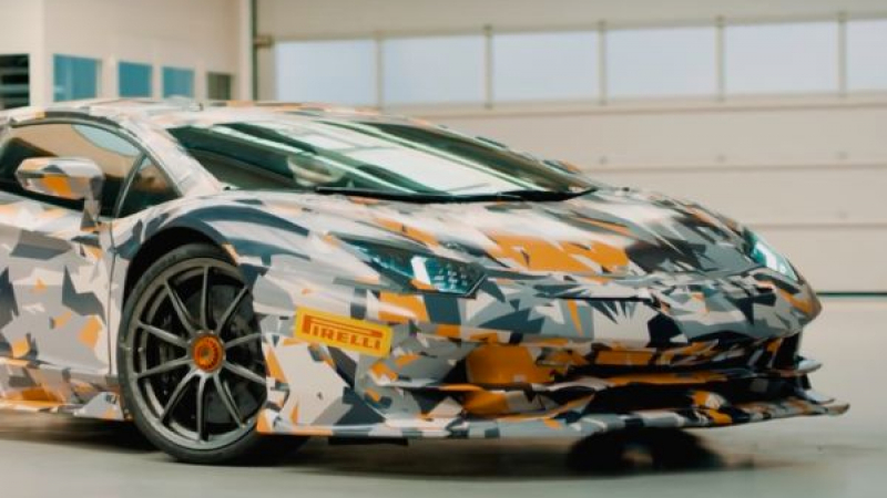 Lamborghini показа как тества най-екстремния Aventador (ВИДЕО)