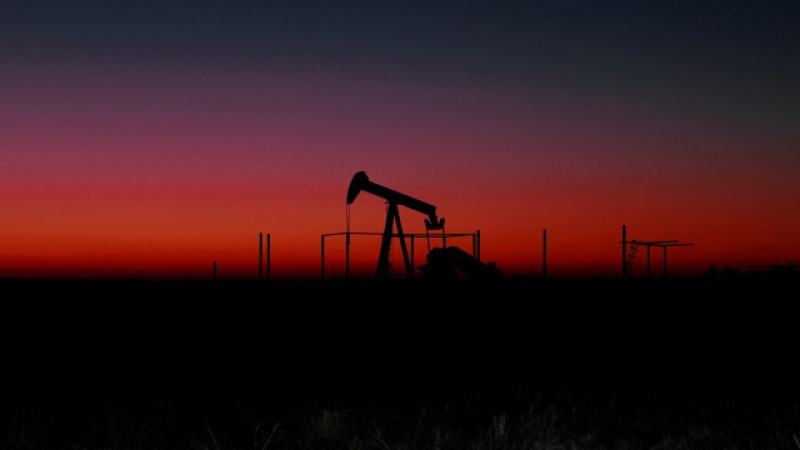 Русия подготвя мащабна данъчна реформа в петролния сектор